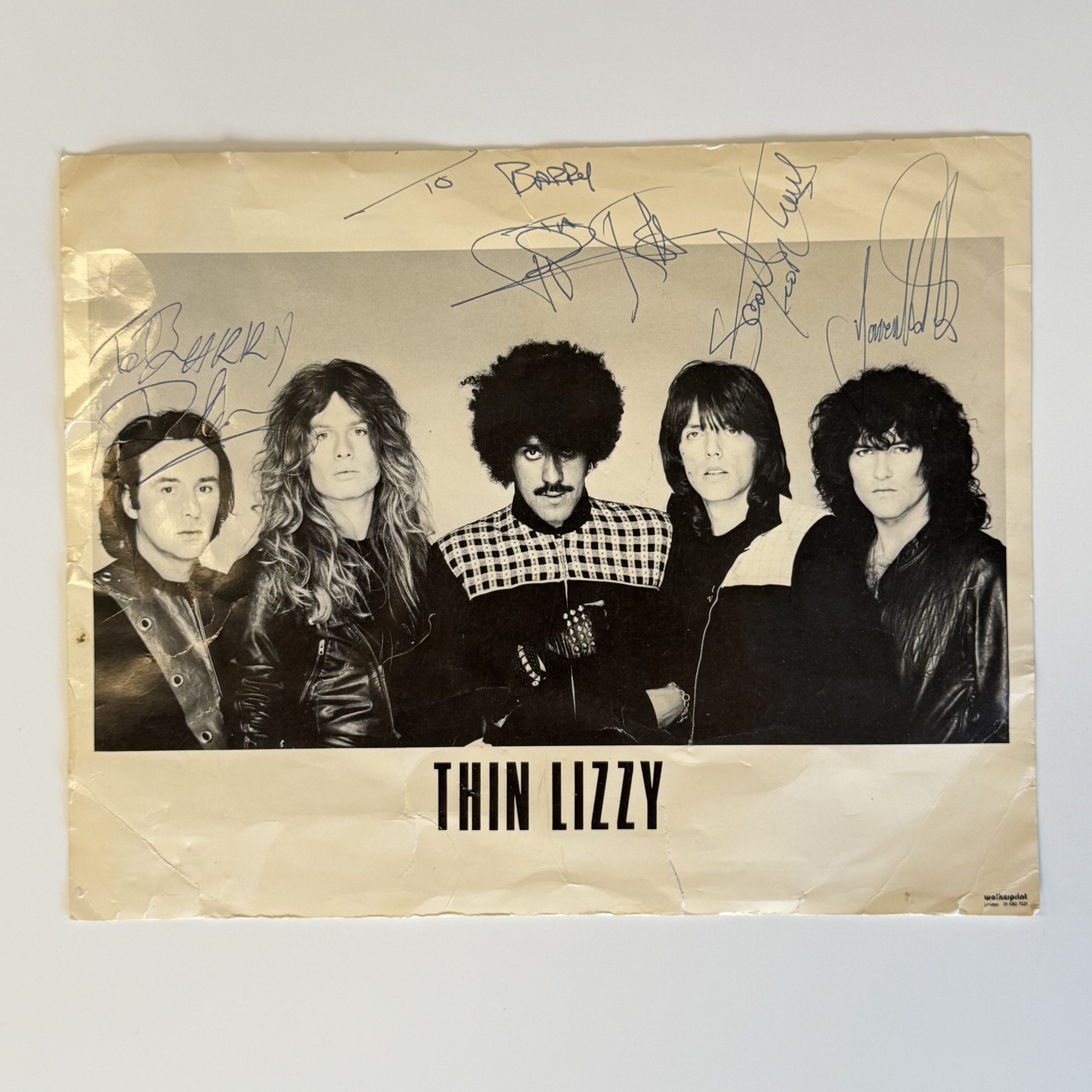 FullSizeRender (4) THIN LIZZY, GESIGNEERDE PROMOTIEKAART (TWEEDEHANDS) - Afbeelding 1
