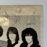 THIN LIZZY, GESIGNEERDE PROMOTIEKAART (TWEEDEHANDS) - Afbeelding 4
