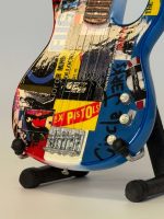 MINIATUURGITAAR ( SID VICIOUS ) SEX PISTOLS - Afbeelding 2