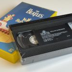 THE BEATLES – YELLOW SUBMARINE (VHS) TAPE GESEALD - Afbeelding 2