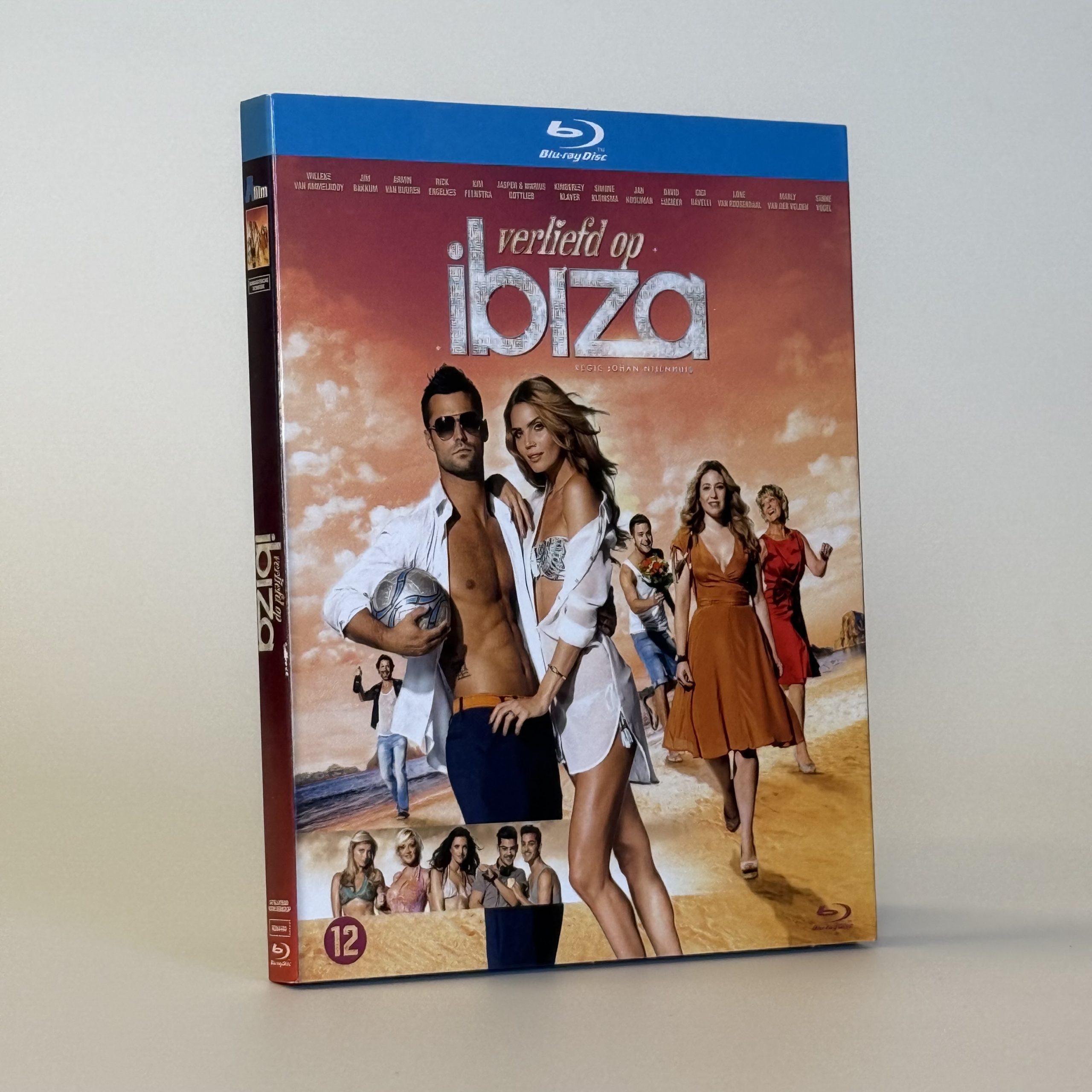FullSizeRender (5) VERLIEFD OP IBIZA (BLU-RAY) TWEEDEHANDS - Afbeelding 1