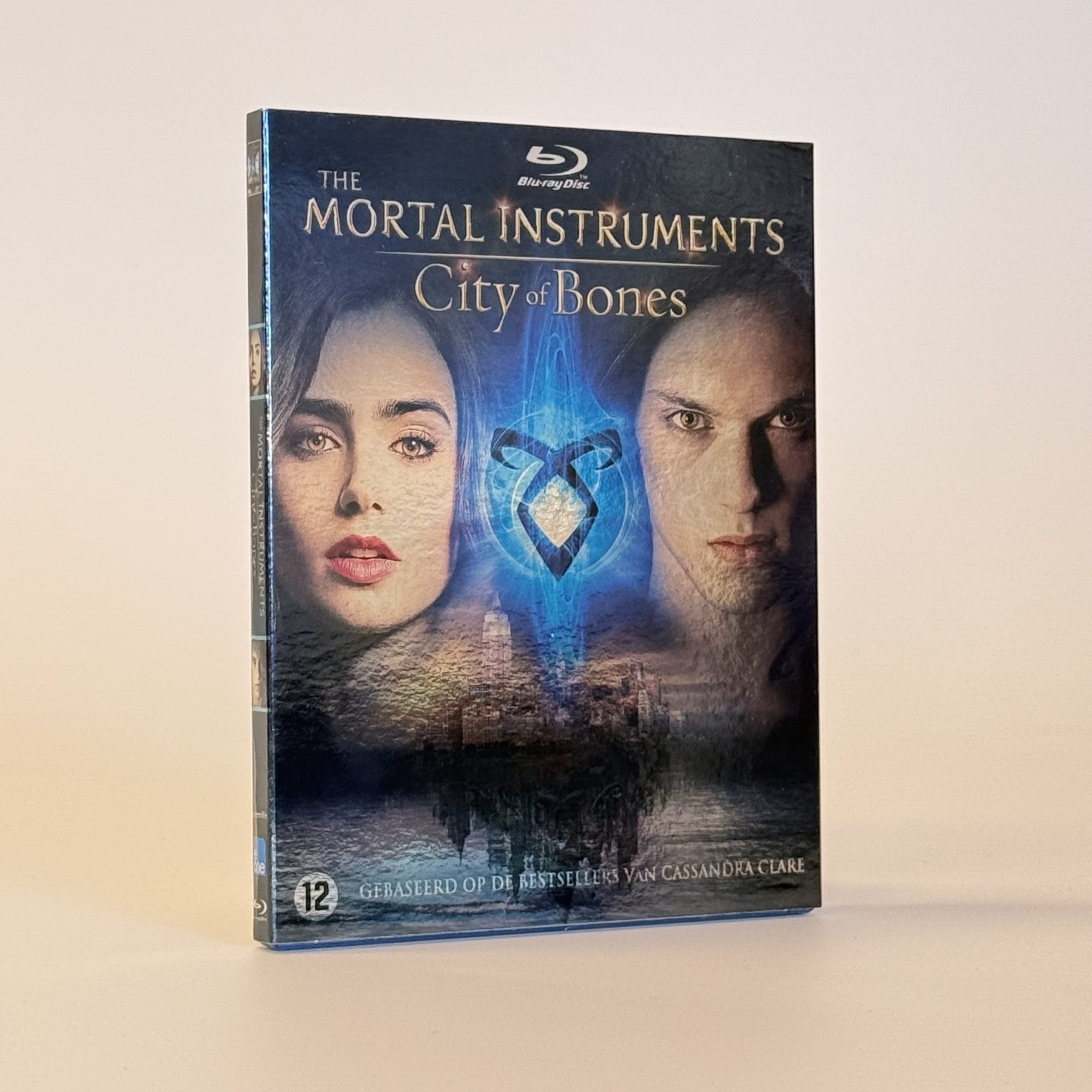 IMG_0324 THE MORTAL INSTRUMENTS CITY OF BONES (BLU-RAY) TWEEDEHANDS - Afbeelding 1