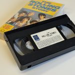 THE ROLLING STONES – THE ROLLING STONES STORY (VHS) - Afbeelding 2