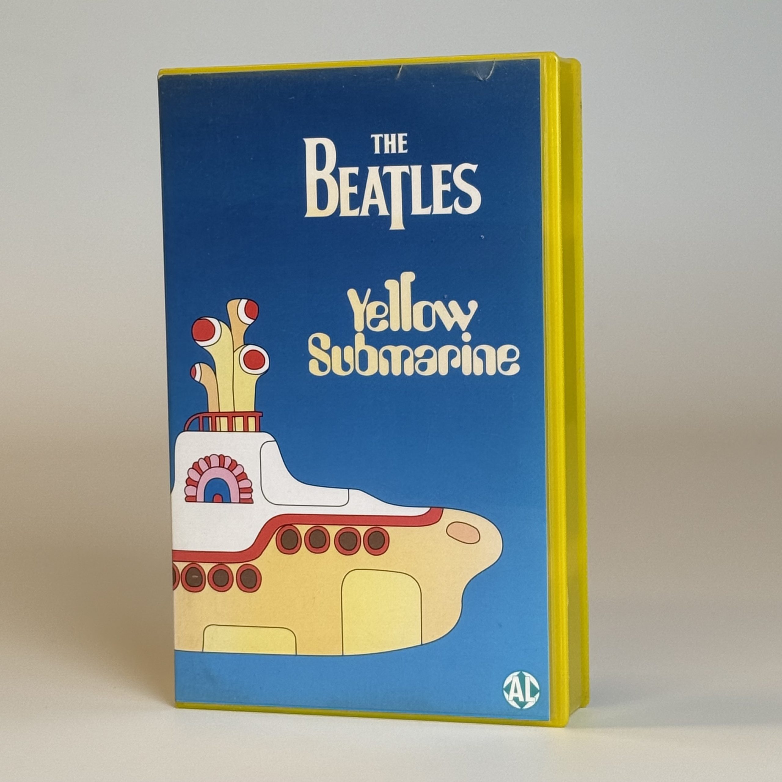 IMG_1295 THE BEATLES – YELLOW SUBMARINE (VHS) TAPE GESEALD - Afbeelding 1