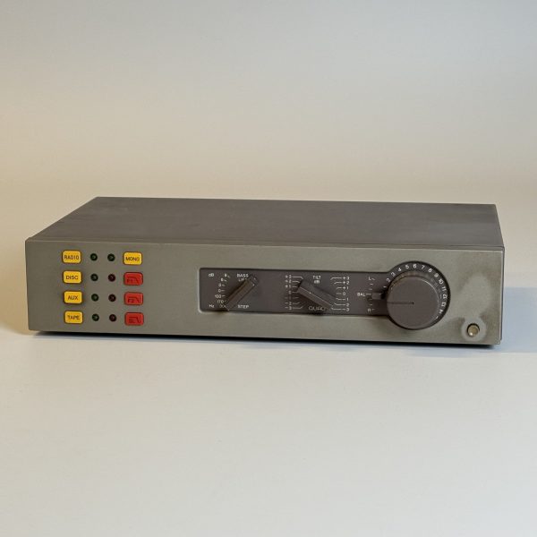 QUAD 34, VOORVERSTERKER (TWEEDEHANDS)