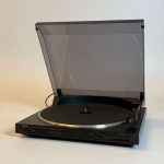 YAMAHA P-M77, PLATENSPELER (TWEEDEHANDS)