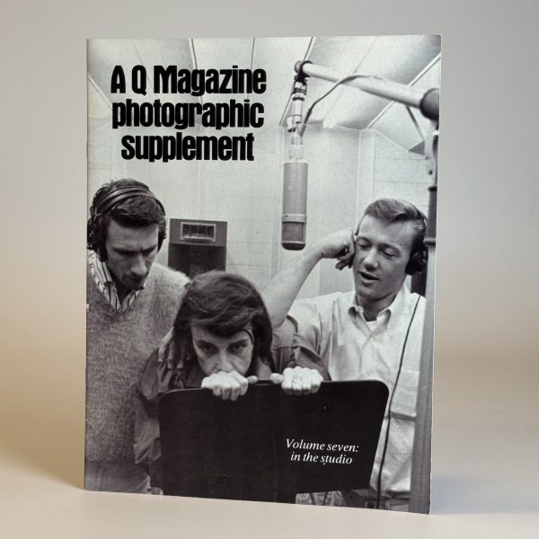 A Q MAGAZINE PHOTOGRAPHIC SUPPLEMENT, VOLUME SEVEN: IN THE STUDIO (TWEEDEHANDS)