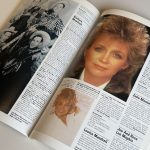 THE NEW ILLUSTRATED ENCYCLOPEDIA OF COUNTRY MUSIC (TWEEDEHANDS) - Afbeelding 3